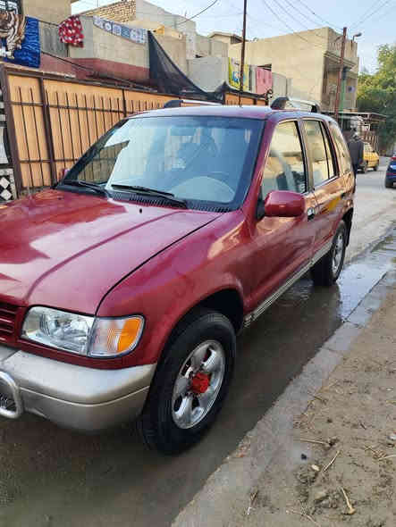 سلام عليكم سياره كيه سبورتج موديل 1993 كيه نضيفه بمعنه الكلمه كير ومكينه جديد تخم تاير جديد جارده مصبوغه جماليه سياره بسمنه سنويه مجدده ل2030  السعر 45 ورقه وبيها مجال المكان زعفرانيه الاستفسار اتصال ***********
