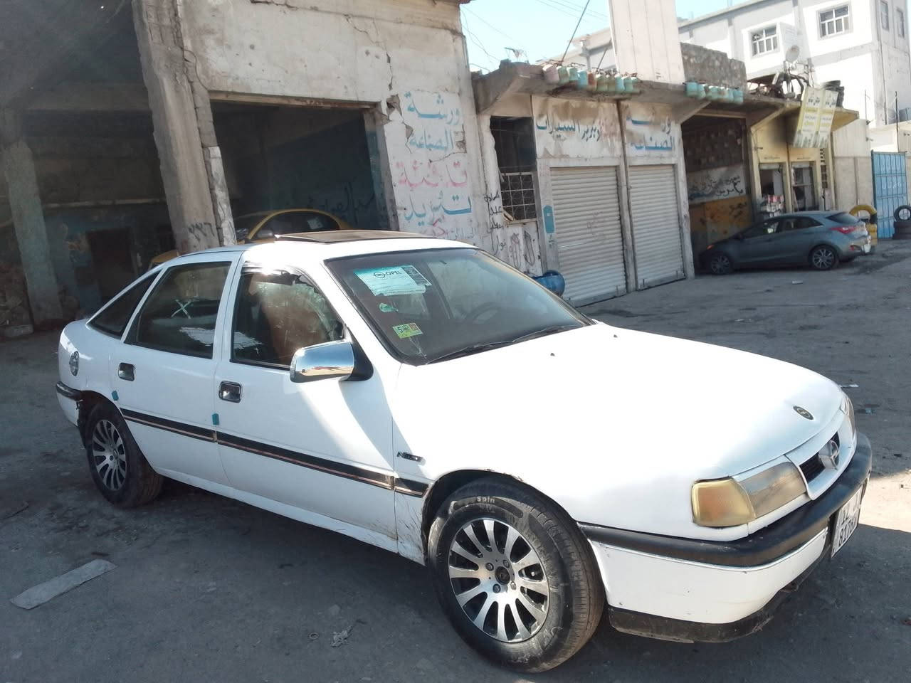 للبيع فيكترا جنطه ***********
