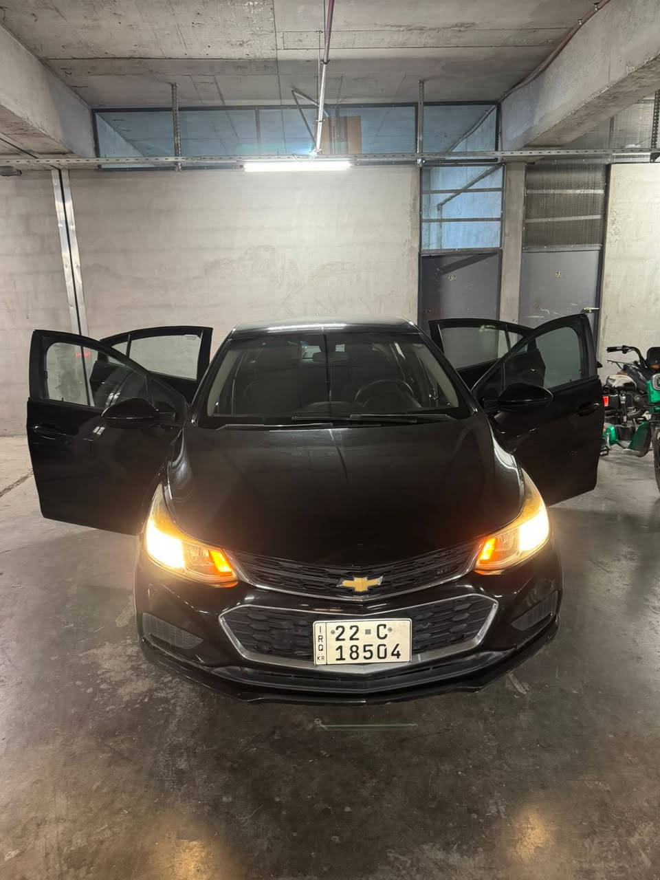 السلام عليكم 
شوفر كروز 
موديل 17
مواصفات عاديه 
شاشه مري كهرباء وباقي الموصفات المعروفه
رقم اربيل والسياره باربيل باسمنه
سنويه 2030
مكينه 1400 تيربو 
الضرر موضح بالسونار ابيع واقع حال 
السياره بيها نقص واحد فقط التيربو عاطل 
تبريد كهرباء مكينه كير كله شرط
السعر 88$ بي مجال حك جيه 
للتواصل ع الرقم *********** واتس
