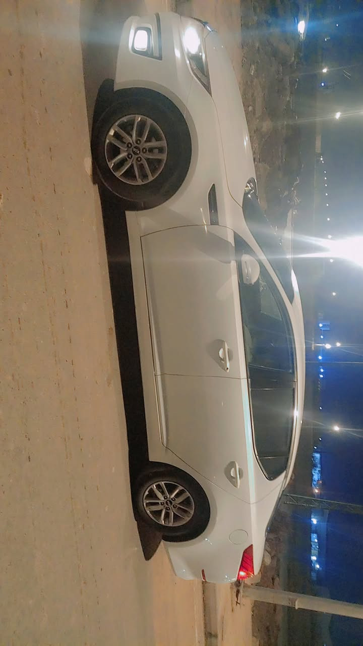 اوبتيما 16 خليجي كفاله عامه من الزلغ ماشيه 52 الف رقم بغداد بسمي مكينه 2000 دوش وضع الشركه سياره كارتون شرط مكاني ناصريه مركز ***********
