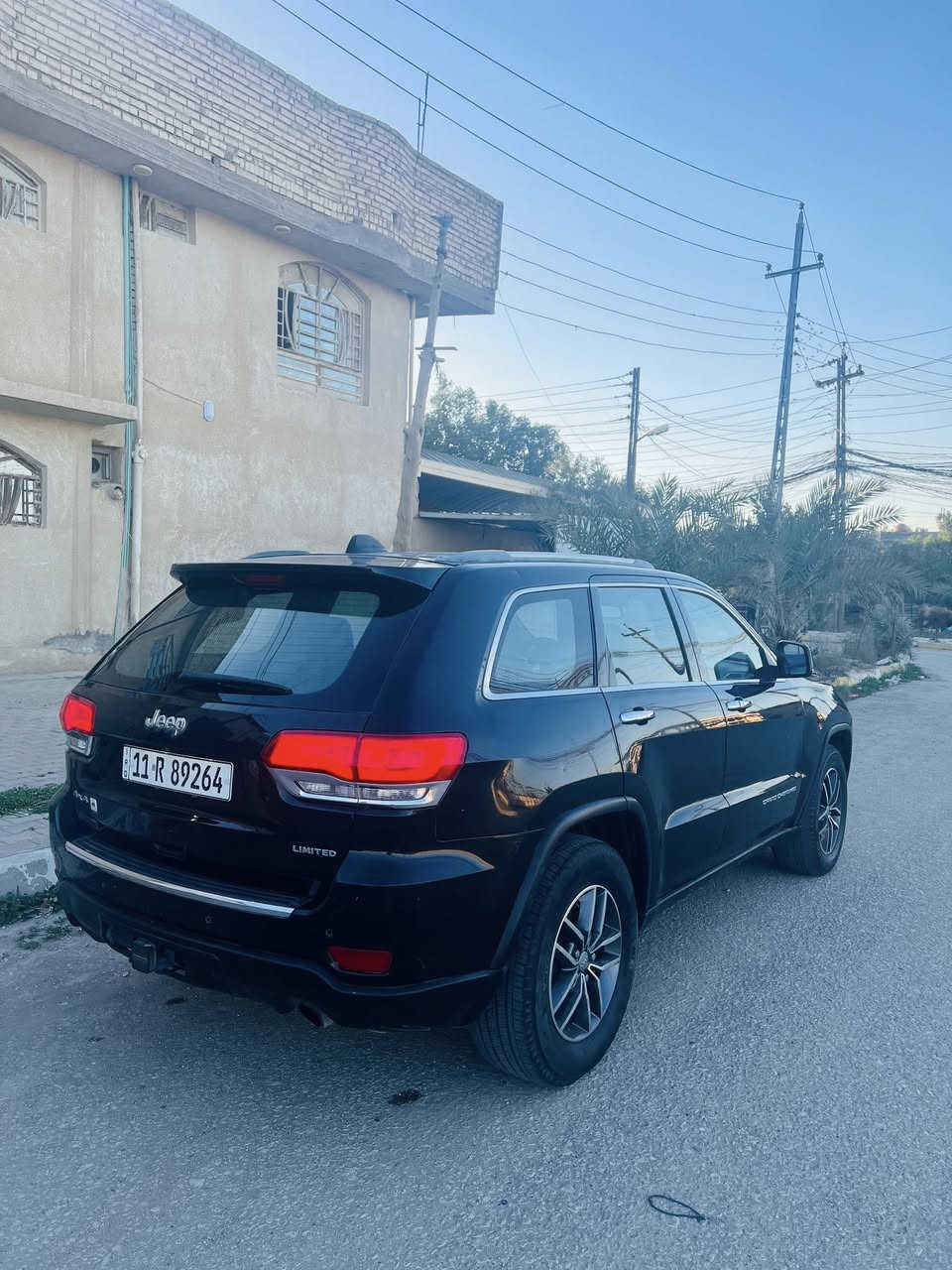 رمضان كريم عليكم للبيع او مراوس جيب موديل 14 فول مواصفات محرك 3600 حادثة خشم الجاملغ والبنيد وهنا بل عراق بية الباب الخلفي صبغ والبارد بدون دواخل صور الحادث والسونار بل منشور السيارة جاهزة السعر 180 الشراي يتصل وبي خير ويدلل مكاني كربلاء ***********
