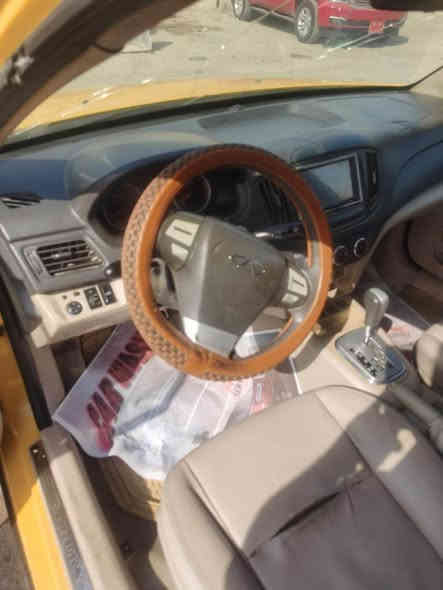 السلام عليكم شيري كير ومكينه كورله جدد مكفولات تبريد ثلج رقم واصط طخه بصيطه بجاملغ الامامي سعره 48 وبيه مجال هاذ رقم صاحبه *********** بغداد
