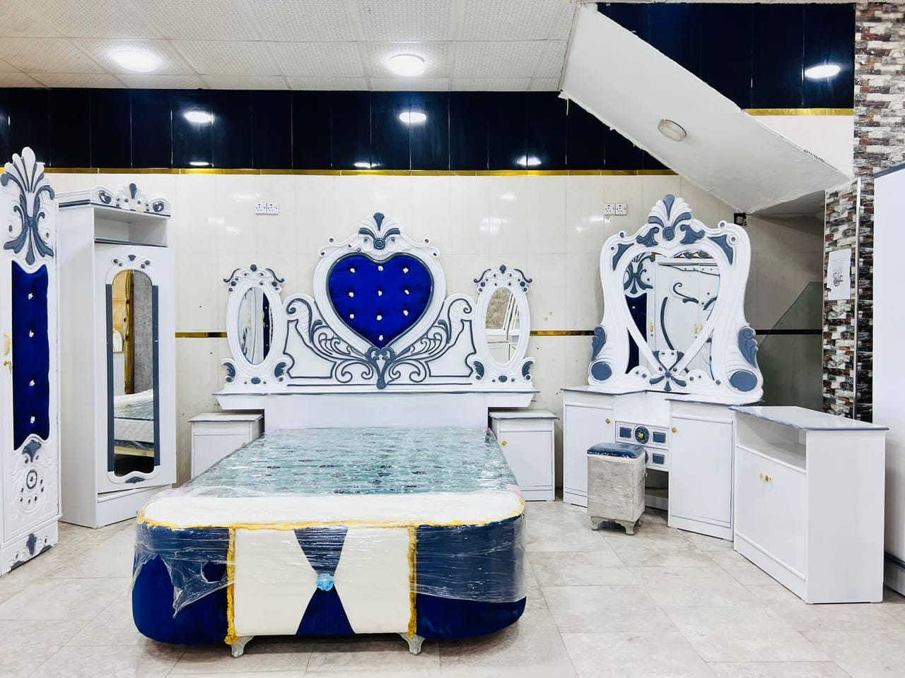 اا #تخفيضات_تخفيضات_اجمل_العروض_
يوجد لدينا انواع الموديلات غرف نوم 
الصااج وتركي 

نظرا للطلبات الكثيرة 
عرض خاص ..عرض خاص...
لفتررره محدوده

يتوفر خدمه توصيل سريع وشد الغررف
لجميع المحافضات 

السعر  مليووون

قطع ٨  فقط😍

غرف نجاره عراقيه 💯💯

تتكون من 8  قطع 

عرض الكنتور 3 و20سم

ارتفاع الكنتور 2 و20سم

السرير بلوك ٦ ارجل

طول السرير 200 سم 

عرض السرير 160 سم 

الضهر براغي
معااا طابوريه هديه
 عررض  خاااص

شازلون حسب الطلب سعر ٥٠


**إذا كنت صاحب هذا الإعلان وتريد حذفه لأي سبب، رجاءا أرسل رسالة إلى الدعم الفني**