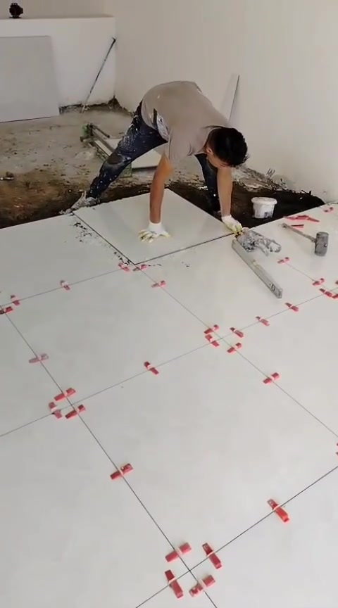 ***********
