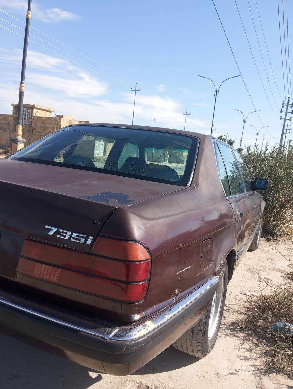 اسلام عليكم بي ام سياره جاهزه من كلشي كير مكينه اكسن حداديه كله مكفول سياره خير من الله سياره حائز ثالث رقم راعيهه ضيعته مكاني ناصرية الشراي ينتصل وبخدمته السعر. 26  وبيها مجال للشراي ‏‪*********** ;‬‏.
