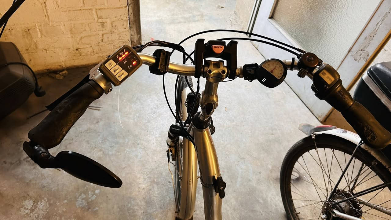 للبيع دراجتين حجم 26  السعر 600$ معه  الشحن للعراق باقي التفاصيل بل فيديو


**إذا كنت صاحب هذا الإعلان وتريد حذفه لأي سبب، رجاءا أرسل رسالة إلى الدعم الفني**