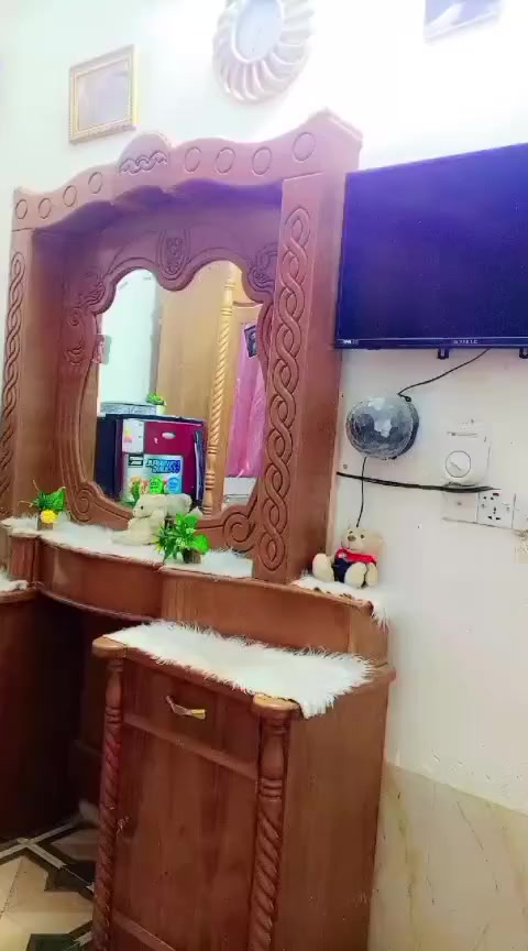 سلام عليكم غرفه تزكام للبيع الرقم ***********،،،السعر مليون وربع وبيه مجال
