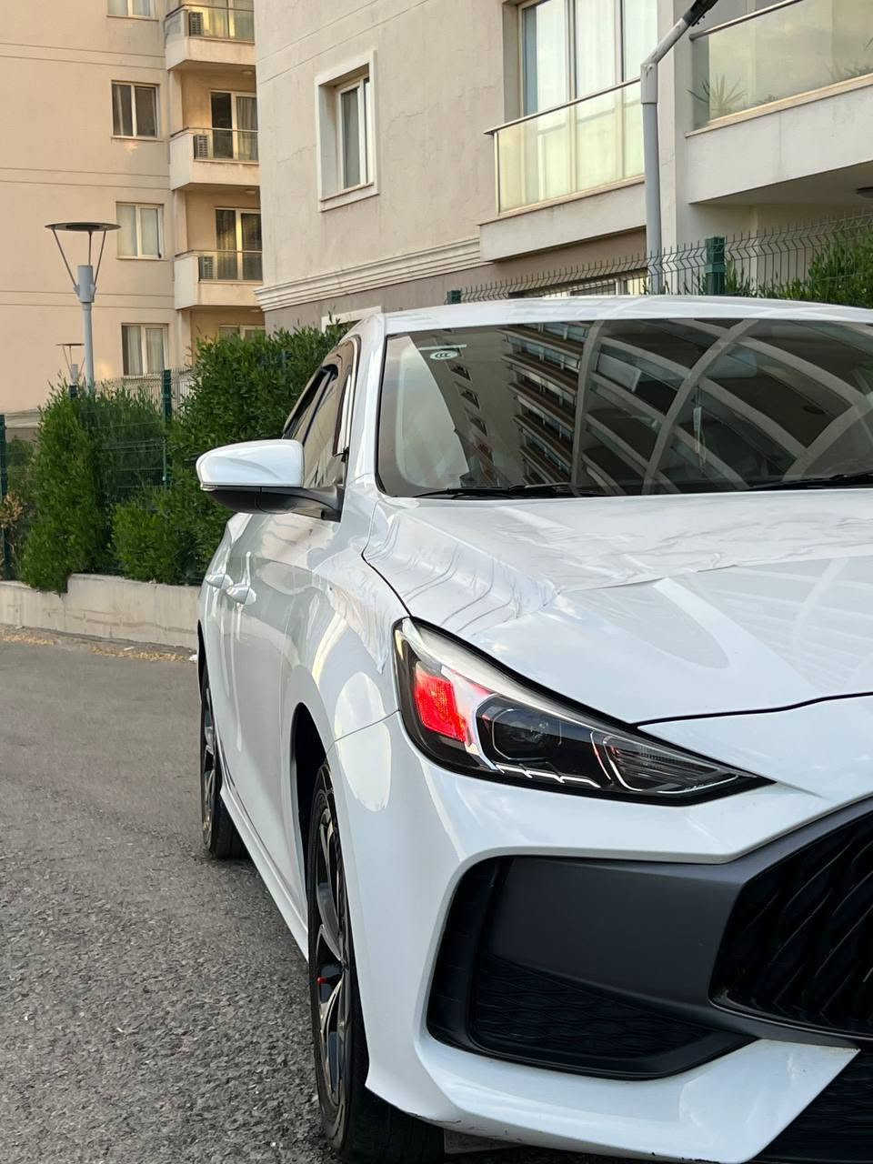 MG GT 2024 گێر عادى
 29هەزار کم ڕۆشتوە 
لۆک لۆكه وەک شه ريكه
 ماوه ته وه هه موو كيانى به شەرت
٢بەسمەی شەریکە و شاشه و كاميّرايه
سوکان ڤۆلۆم تاعديل سورعە و يل كورۆم 
3 مۆدی لێخوڕین           
 (ECO - NORMAL - SPORT)
3 مۆدی سوکان  
 (Urban - Normal - Daynamic )

 بێ بوياخ و بێ سارد و بێ چاڵ
گێڕومەکینە بەشەرت 
 زۆربەجوانی و پاکی ماوەتەوە
 هیچ خەلەلیکی تیدا نییە
250مەسرەفی تیا نیە 
تازە ڕۆنی گۆڕاوە  
سعری 100 مەعامەلەیەکی زۆرکەم 

*********** أربيل, العراق

