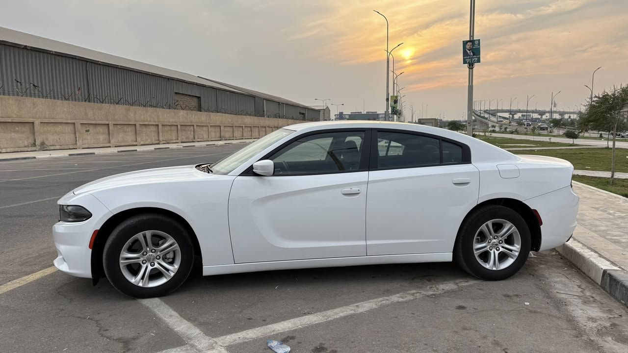 الفئة SXT

ضرر السيارة چاملغ امامي صفحة الراكب ( كلير ) والجاملغ الثاني تقسيم فقط وبيها بارد بالچاملغ الخلفي على كد شبر بدون ايرباگ بدون دواخل 

السيارة ممشاها 43 الف ميل رقم اربيل بأسمي

مكانها بصرة

((السعر 248$))

للتواصل

***********
