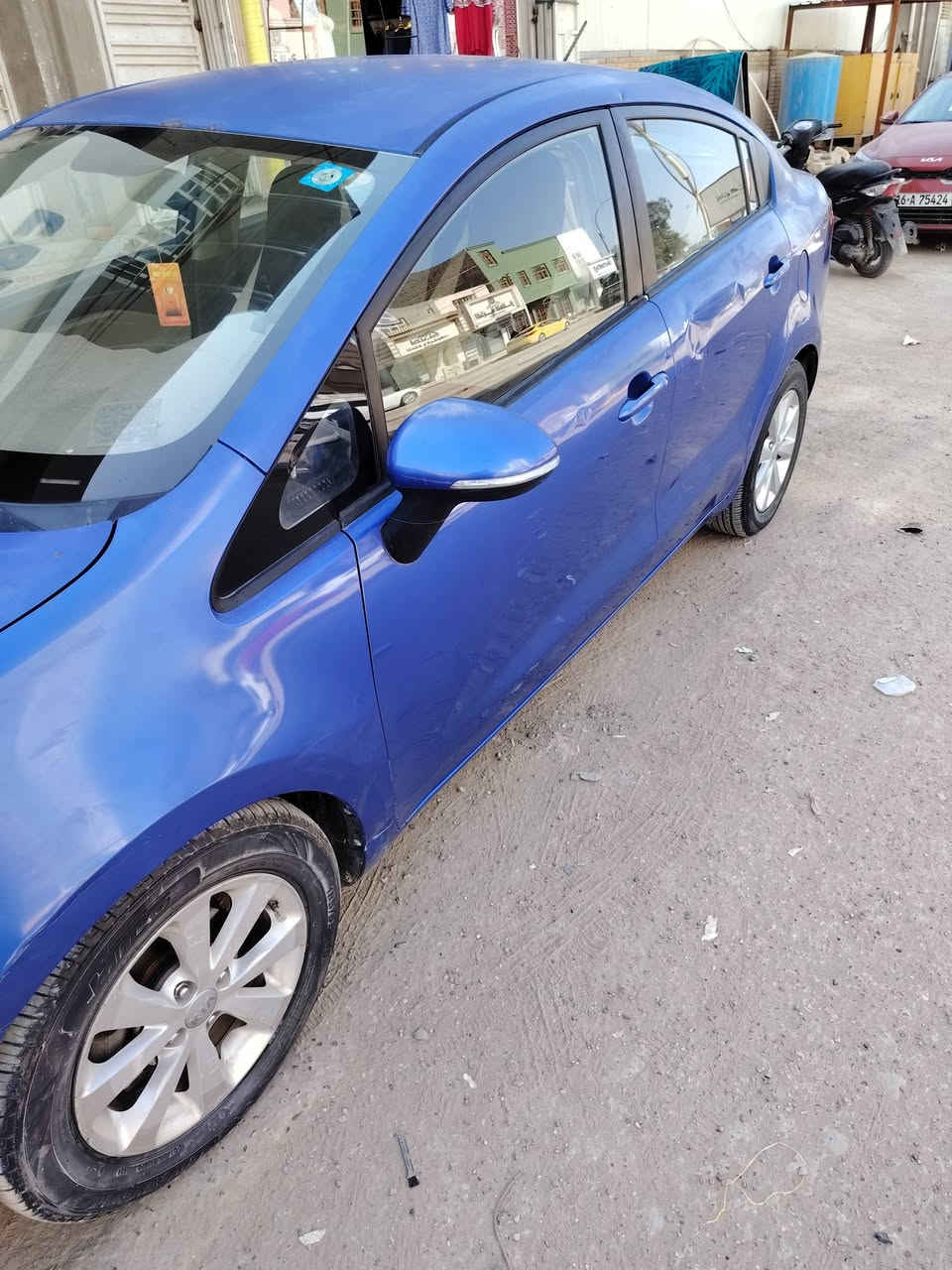 ريو خليجي 2015 كفالة عامة من الصبغ والتبديل فقط بارد موجود بالسونار
ماشية 104 حقيقي
گير ومكينة حالتهن امتياز على  الفحص دهن اصلي
جراد بالبنيد والقمارة حسب ما موضح بالصور
السنوية لنهاية 2029 وبأسمي السيارة
مكينة دوش المرغوب ابو القطرتين
كشنات تلبيسة جديدة تخم تاير شاشة جديدة وكامرة خلفية دوارة اصليات تبريد وتدفئة فول  السعر (95 ورقة) وبيها مجال بسيط للطيبين رقم السيارة ومكانها الديوانية

للتواصل *********** واتساب
