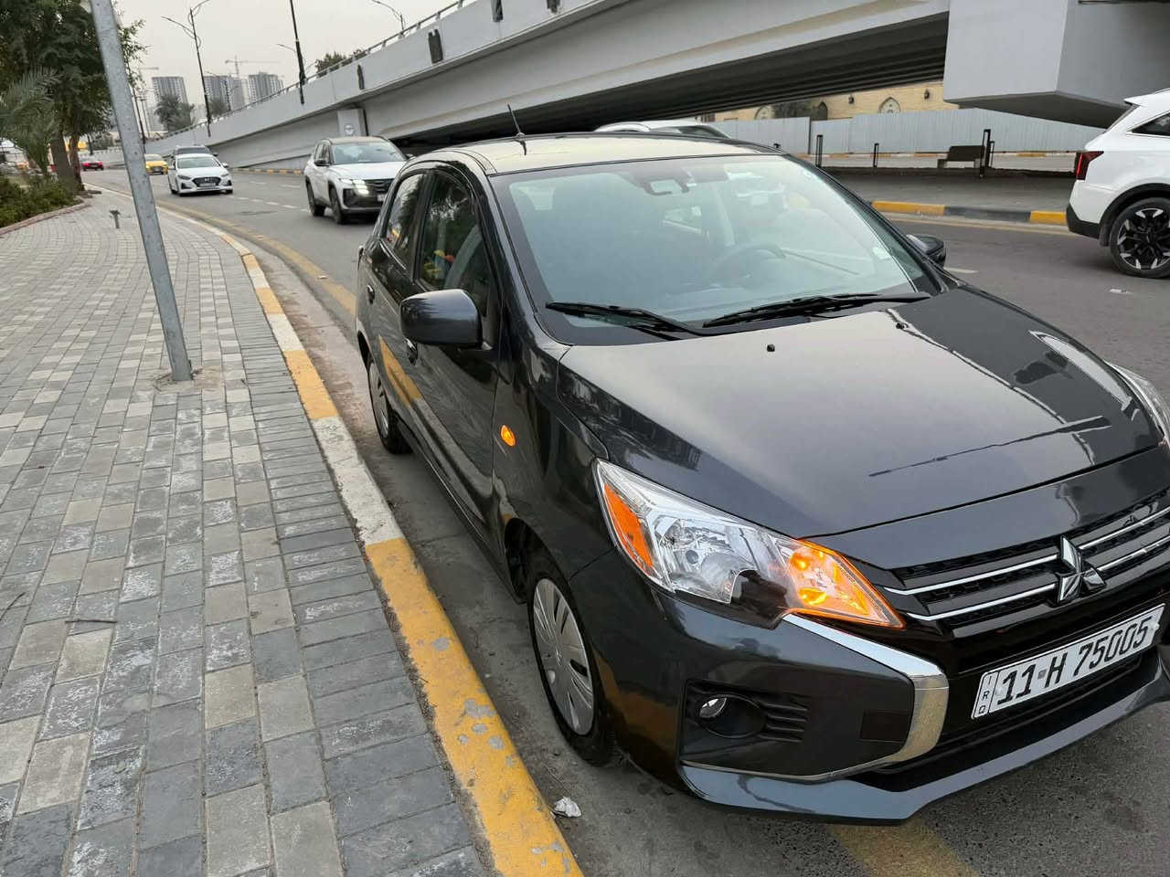 السلام عليكم 
مسبوشي 
ميراج 
2024
شاشه 
كامره 
تحكم استيرن 
كير اتماتيك 
رقم بغداد سنويه ب اسمي 
ماشيه 15 الف
السعر 100 ورقه و بيها مجال 
للاستفسار  ‭0770 659 9049‬
بغداد العطيفيه بغداد, العراق
