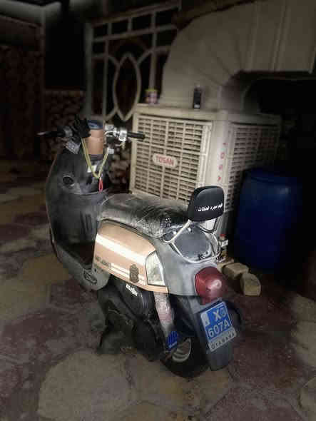 من رخصت الادمن 
سلام عليكم بوليسي كفاله عامه برغي ما مفتوح بيها 
توني شاد زوج تايرات جداد وصبغ وياله 
وبل حقيقه احلى من صوره 
سعر 925 وبيها مجال ما عجبك سعر اعبر لا تكسر بحلال غيرك 
مكاني سوك شيوخ كرمه بني سعيد القبس 
رقمي ***********
