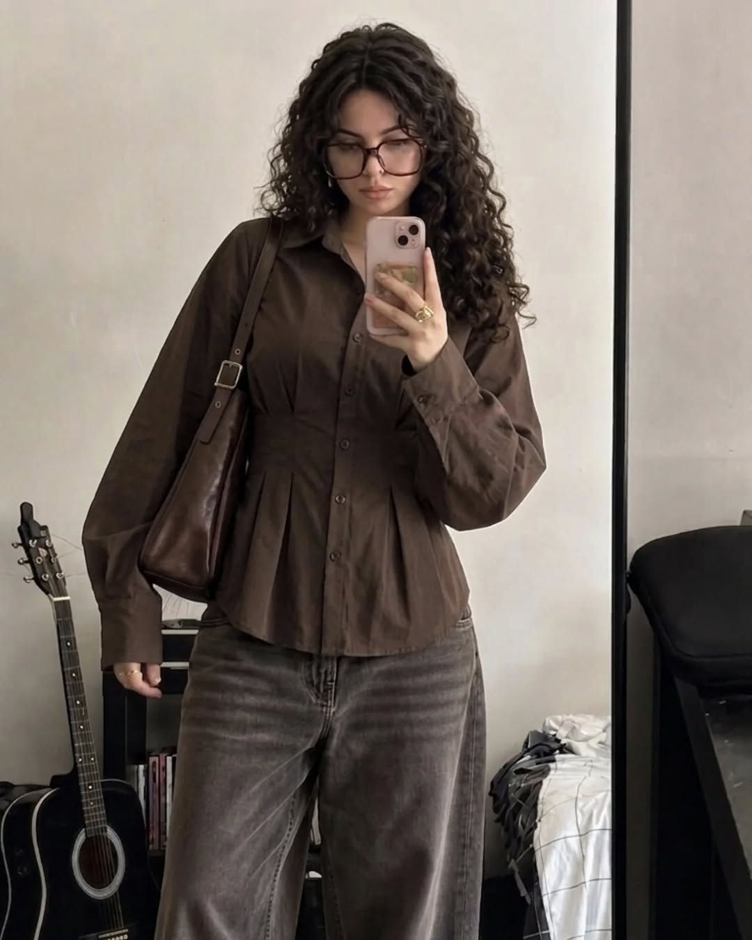 .
قميص بني مخصر🤎
كوالتي  جيد🌟 
طول القميص 70cm-73cm
مخصر
القياسات
XS-S-M-L-XL-2Xl
السعر :17,750 ألـف✨
ـــــــــــــــــــــــــــــــــــــــــــــــــــــــــــــــــــــــــــــــــــــــــــــــــــــــــــــــــــــ

متاجرنا👇

‪‪@stray_store1‬‪
@stray_store2‬‪
@stray_suits‬‪
@stray_vintages‬‪
@mars_librar.y‬
ـــــــــــــــــــــــــــــــــــــــــــــــــــــــــــــــــــــــــــــــــــــــــــ

توصيل الناصريه مركز الفين دينار❇️

اقضية ونواحي 3 الاف

المحافظات 5 الاف دينارر

💢عن طلب لا يقل عن ال 12 الف دينار.
ـــــــــــــــــــــــــــــــــــــــــــــــــــــــــــــــــــــــــــــــــــــــــــ

⛔اذا كان اكو غلط بالطلبية او غير مشابه للصورة يمكن استبداله.


**إذا كنت صاحب هذا الإعلان وتريد حذفه لأي سبب، رجاءا أرسل رسالة إلى الدعم الفني**