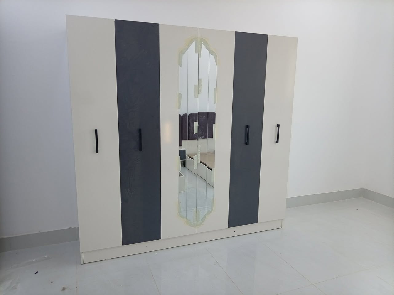 نجار غرف نوم تركي صيني عراقي مصري معا كادر فني تركيب وتصليح جميع انواع غرف نوم
***********
*********** واتساب
معا كيه حمل نقل جميع انواع غرف نوم تركي صيني عراقي
