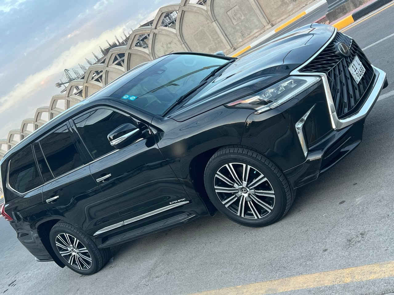 إسلام عليكم
🚙 لكزس LX570
📅 موديل 2019
📍 بريمي أصل
كفاله عامه شرط من الدعاميه للدعاميه
🔢 ماشي 75,000 كم فقط
⚙️ حالة ممتازة – استخدام نظيف جداً

✨ السيارة فخمة، محافظة، وتستاهل محبّين الراحة والقوة

للاستفسار اكثر زيارة موقعنا الكائن 
عنوان السياره كربلاء المقدسه
السعر 720 مع المجال بسيط

📞 ***********
