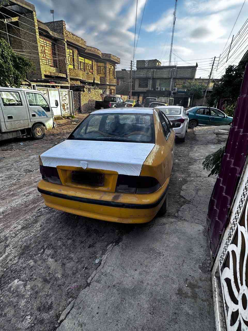 سمند ٢٠١٢ للبيع المكان بغداد اسفسار ***********
