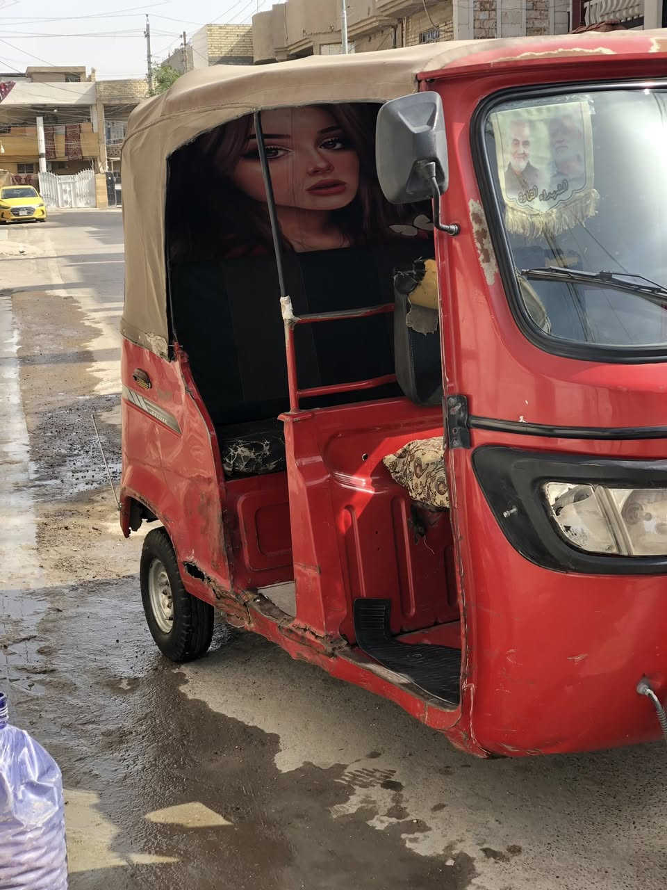 سلام عليكم تكتك تي في اس 18 اوراق كامله شرط ترقيم مكينه ناعمه جاهزه ل شغل ب 2500 وبيه مجال بسيط 
مكاني بغداد حي جهاد ***********
