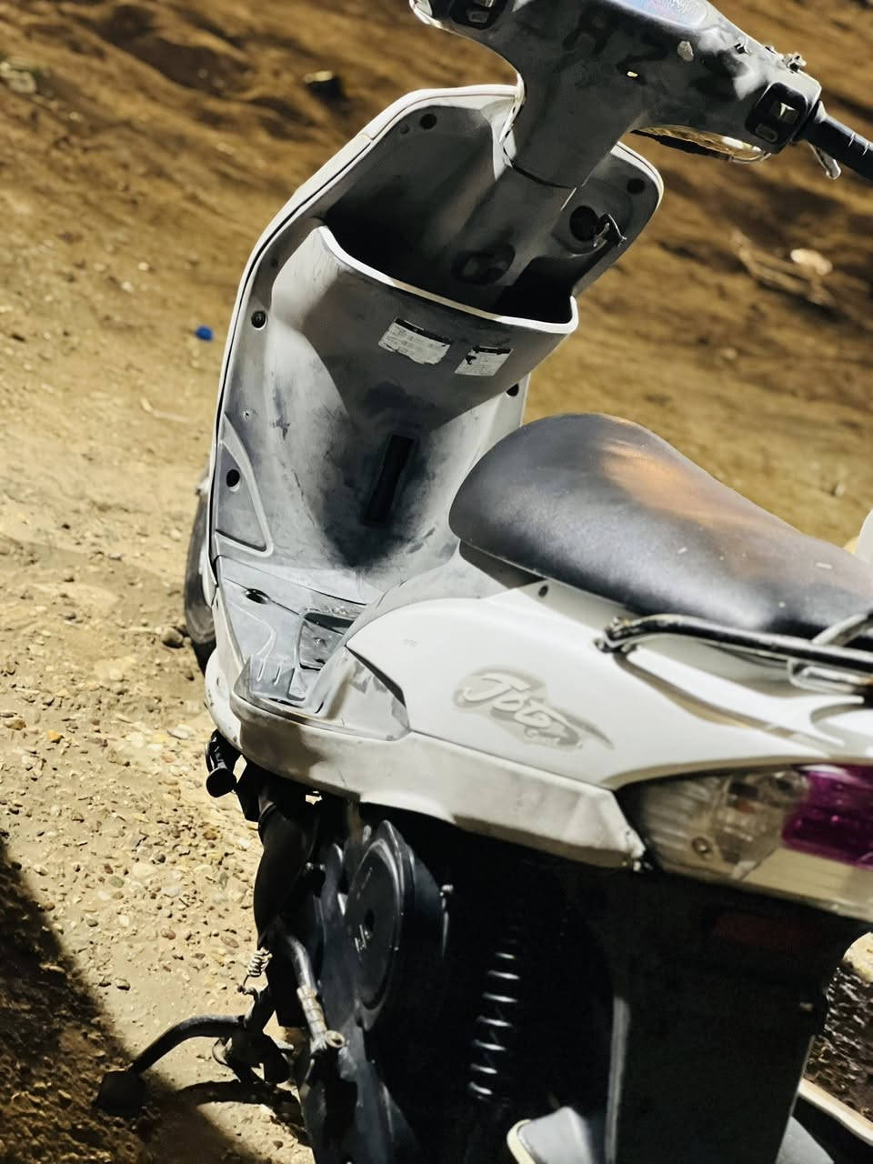 السلام عليكم دراجه ماكس منغولي كفاله عل فحص السعر ٧٥٠و بيه مجال قليل المكان ديوانية العروبه الثانيه شارع الكوام لاستفسار اتصل على رقم ***********
