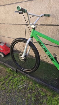 بيسكل • للبيع