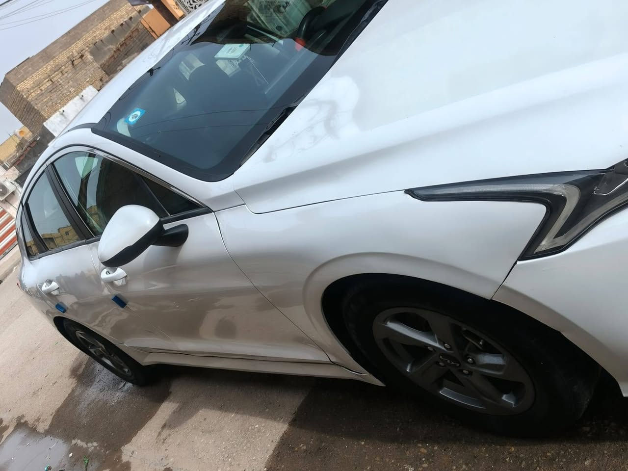 السلام عليكم مكلف بل النشر  كي فايف موديل 2023 وارد امريكي رقم ذي قار معوقين وكاله عامه بسمي بيه تبديل البنيد وصبغ جاملغ وباب خلفي والباقي كفاله عامه ضربه وصبغ وتبديل كير ومكينه شرط مامفتوحات ماشيه 50 فول مواصفات شاشه وكامره تحكم استيرن جيهتين حساس امامي وخلفي بلاجكتور لايت زنون اشاره بل المري مرايات شفط 5 ويل كب سايد بريك دكمه دواخل جدد ترايه كلش حلو السعر 145 مكان السيارة الناصريه ***********
