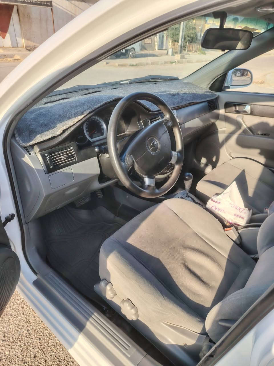 اوبترا. موديل 11 خليجي اوتماتيك / كير مكينه كفاله حداديه وتخم تایر تبريد تدفئه كامره. سنويه ال 31رقام نكليزي سياره  كفاله عامه.ماشيه 160.  السعر.  69قفل العنوان العماره. ***********
