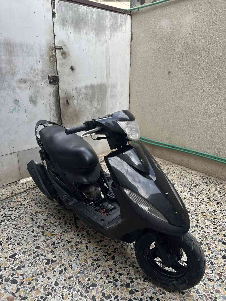 سلام عليكم ماكس عدله ٤٩ مفتوحه مره وحده مبدل ولفات شغل بلادي دراجه صاروخ كهربائيات كلها جديده مبدل ضفيره كامله مايحتاجلها شي فقط سلف وكفرات سعر ٥٠٠ وبيها مجال مكان الامن الداخلي تواصل خاص 🖐🏻


**إذا كنت صاحب هذا الإعلان وتريد حذفه لأي سبب، رجاءا أرسل رسالة إلى الدعم الفني**