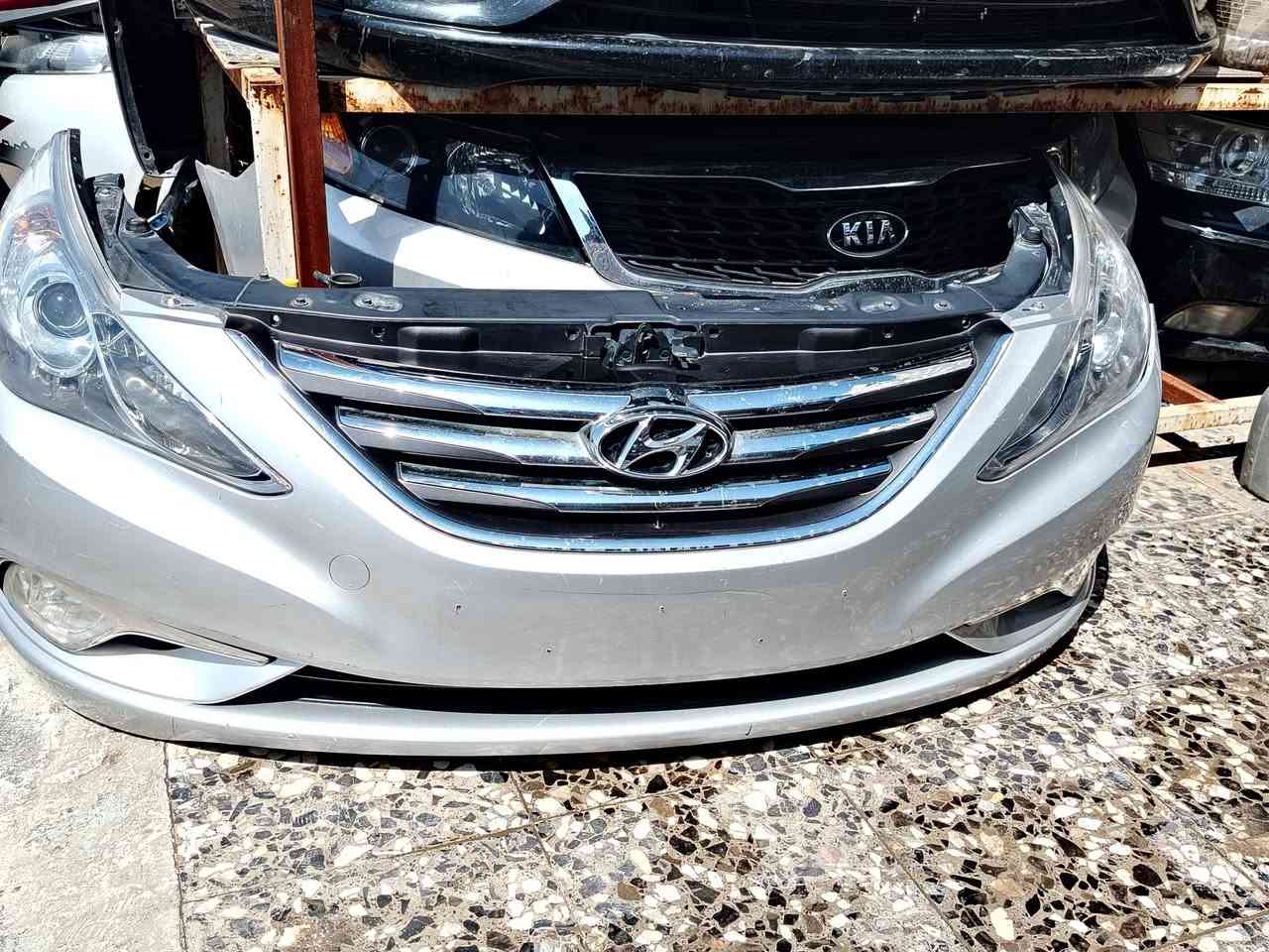 ربع سوناتا ٢٠١٤ كامل مع الراديترات
السعر ٢٦٠ $$
***********
