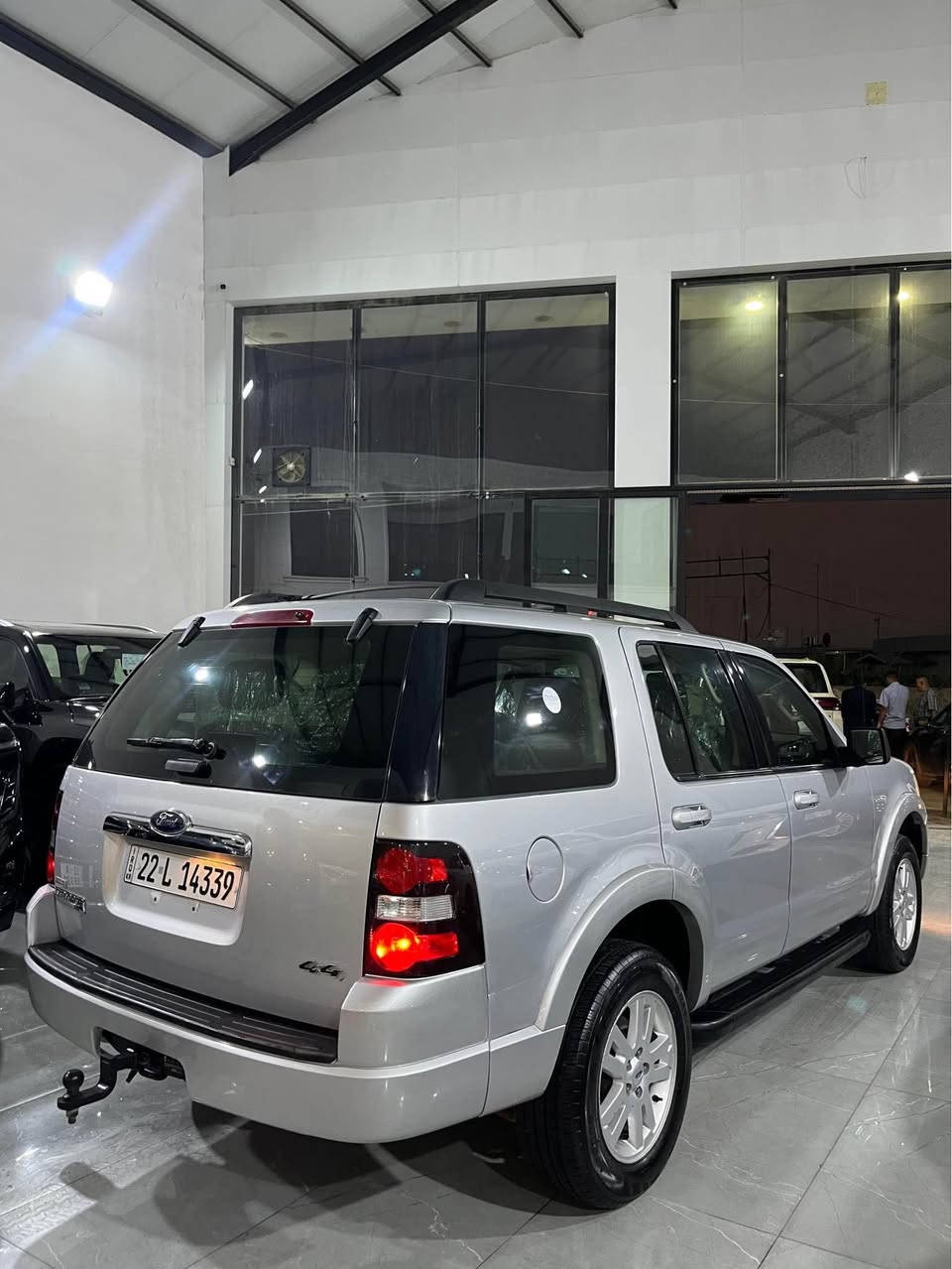 FORD

EXPLORER

2010

XLT

4X4

V6

3.5L

………………………………………………………………………….

فۆرد    ئێکسپلۆرەر

2010     سلڤەر

6 پستن

مەکینە

3.5L

………………………………………………………………………….

وارد       ئەمریکی

………………………………………………………………………….

بێ       بۆیاخ

………………………………………………………………………….

مواسفات

سیلایت

دەبل  ئەکسل

7 کورسی

کامێرای  دواوە
 

بلاجکتۆر

لایت زینۆن

………………………………………………………………………….

 
200        هەزار         رۆیە    
 

………………………………………………………………………….

گێر    و    مەکینە    بەشەرت

  
هیچ   کێشەی   نیە

………………………………………………………………………….

 
رەقەم  و  سەنەوی  نوێیە

بەناوی   خۆمانە

………………………………………………………………………….

 
شوێن             هەولێر
  

معرض            جوهر

………………………………………………………………………….

نرخ

………………………………………………………………………….

113                            وەرەقە
 

………………………………………………………………………….

***********

  
(      واتس     اب     هەیە      ) أربيل, العراق

