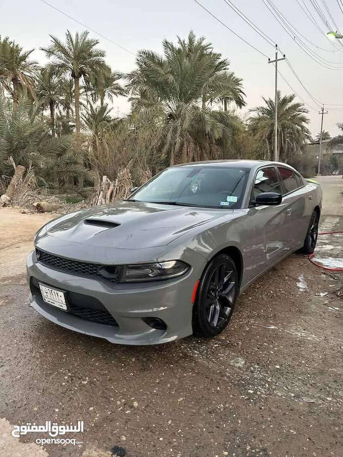 سلام عليكم جارجر 2019 اصل سمنتي
رقم جديد إنكليزي بغداد مشروع وطني بسمي تحويل ثاني يوم 

موصفات 

◾️محرك 3600 تو ويل 

◾️بصمة تشغيل دخول ذكي +تشغيل عن بعد 

◾️كشنات تدفئة تبريد + كشنات كهربائي +ستيرن كهرباء

◾️تبريد قطعتين امامي خلفي 

السعر 215وبيها مجال قليل 

***********
