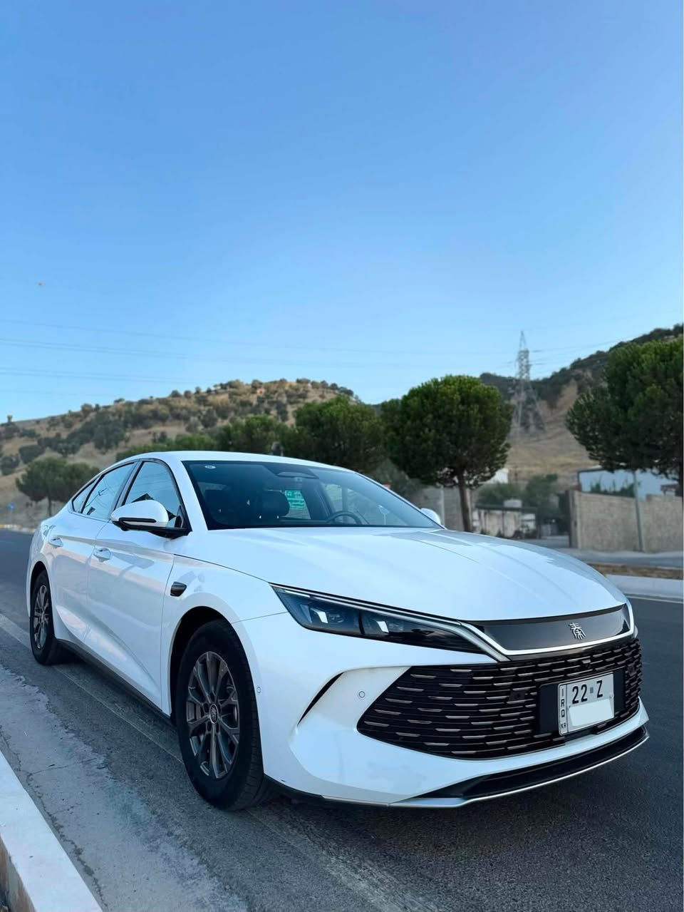 ‏ byd quin L 2025
بی وای دی کوین ئێل مۆدێل 2025 
فول مواسەفات بێ سلاید، 
پاتری گەورە ، ١٤کامێرا ، بەسمە و کارت، 
ئۆتۆ پارک ، ڕاداری خەتی جادە ، ڕاداری تەحدید سرعة
کامل حساس ، تەبرید مەرکەزی ، لایت زینۆن ، درایڤ مۆد ، ١٠ئێرباگ ، 27000کم ڕۆیشتووە ، هیچی نیيە ، 
ئەشیای خۆی کامل لەگەلە.
ژمارە تەلەفۆن
*********** سوران, أربيل
