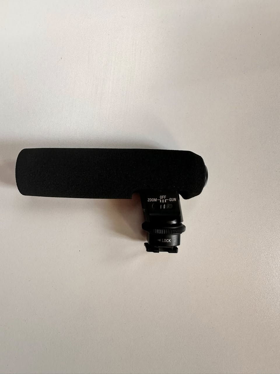 للبيع وحش سوني Sony a7C + العدسة الأسطورية 24-70mm GM II 📸
التفاصيل:
للبيع كيت احترافي متكامل نظافة 100%، مناسب جداً لصناع المحتوى والمصورين السينمائيين.
• البدي (Body): Sony a7C (اللون الفضي المميز)، أصغر كاميرا فول فريم بمواصفات جبارة.
• العدسة (Lens): Sony FE 24-70mm f/2.8 G Master II. (تنبيه: هذا الجيل الثاني أخف وأسرع بمرات من الجيل الأول).
• الحالة: شبه جديدة، استخدام حشيم جداً، بدون أي شخط أو عيوب تقنية.
• الملحقات: (هنا اذكر الملحقات اللي عندك مثل: الكارتون، البطارية الأصلية، الشاحن، الحزام).
السعر: (اكتب سعرك هنا) – الرجاء التواصل للجادين فقط، والعدسة لا تباع منفصلة (أو حسب رغبتك).
الخيار الثاني: إعلان سريع ومختصر (للسوشيال ميديا)
العنوان: فرصة ذهبية لعشاق التصوير.. Sony a7C مع ملكة العدسات! ✨
النص:
للبيع باكيج الأحلام لكل يوتيوبر أو مصور فوتوغرافي:
✅ كاميرا Sony a7C فول فريم، خفيفة وقوية.
✅ عدسة 24-70mm f/2.8 GM Mark II (أحدث إصدار من سوني).
✅ نظافة تامة مثل الجديدة.
الكاميرا والعدسة معروفة بأدائها الخرافي بالعزل والفوكس السريع.
المكان: (العراق/بغداد)
للاستفسار والسعر: يرجى مراسلة الخاص أو الاتصال على (***********).
