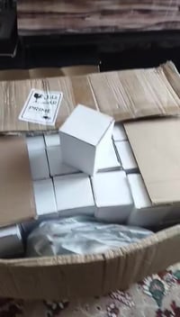 علبة بهارات • ٨ سنتيم