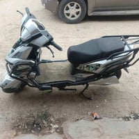 دراجة شحن • ٦ بطاريات • بحالة جيدة