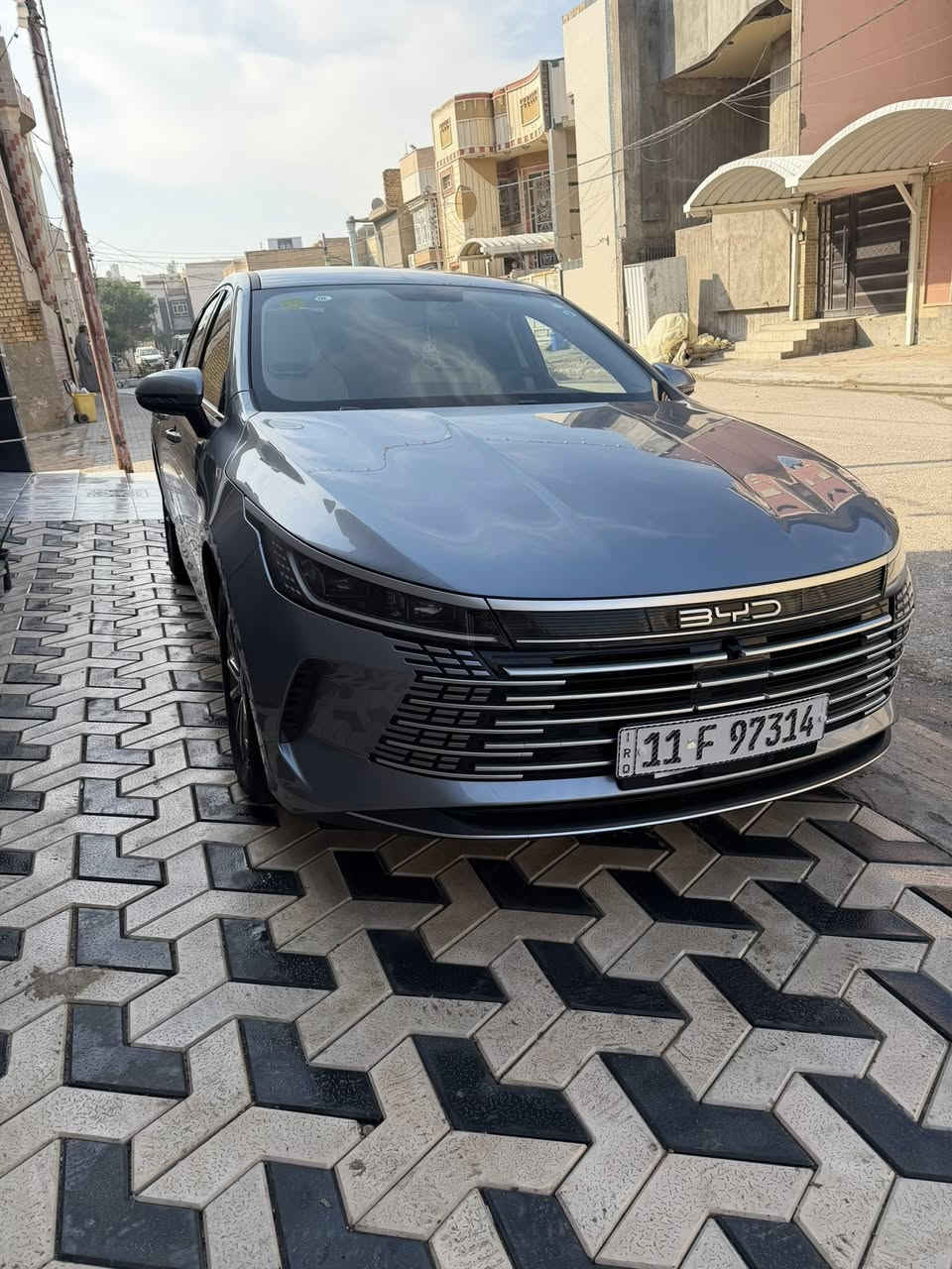 للبيع BYD دستروي 2025 ماشيه 4 كفاله رقم بغداد لون مميز مكان نجفشاشه قلاب داخل ابيض كامل غراضه مع كواعي سعره 132 مع مجال ***********
