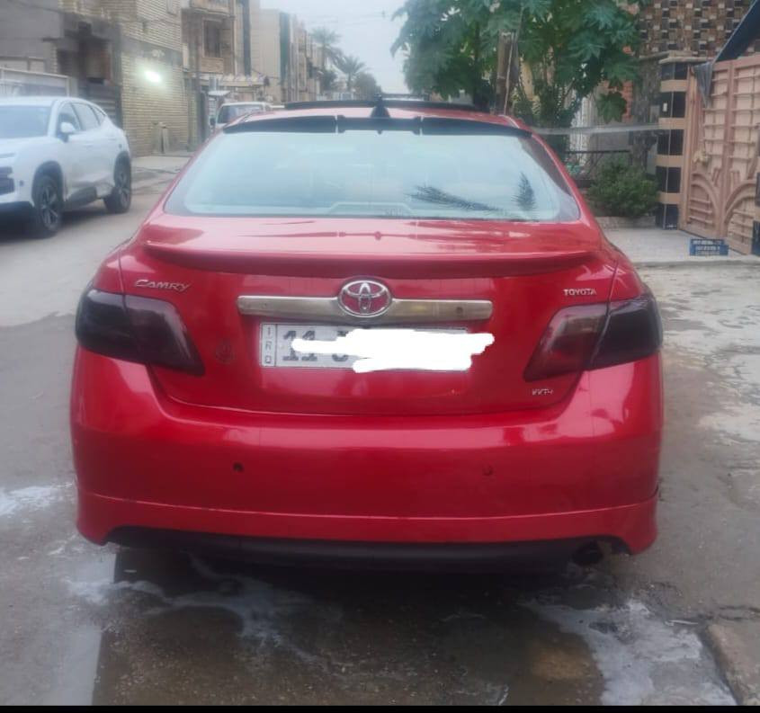 السلام عليكم كامري للبيع موديل 2007 وارد أمريكي السياره حادثه الباب الايمن وجامل غلفي بجم ليبل واحد كبس بدون ضربه مواصفات مري شفط فتحه كشن كهربائي تخم تاير جديد حداديه نضيفه تبريد شغال محرك كير كله نضيف دوشمه السيارة باسمي رقم جديد مصبوغة عام سابقا جارده  مكاني بغداد شارع فلسطين للاستفسار ***********
