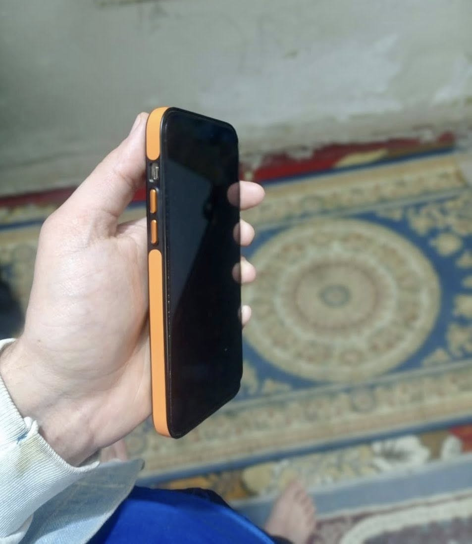 أيفون 14 برو ماكس للبيع 
جهاز نضيف 100 ‎%‎ شرق أوسط نموذج m اصلي ✅
مبدل بطارية ، كارتون ضايع فقط
السعر 600 .
‭ 0783 844 3187
