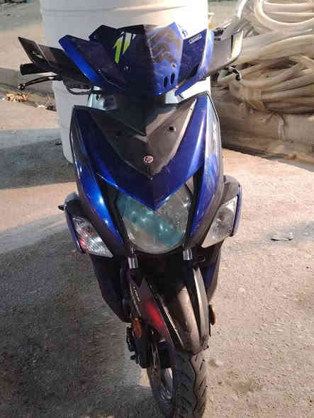 سلام عليكم دراجه زتار مديل 20 لبيع مبدل بوش وبستم فقط دراجه نضيفه وسعر 700وبيه مجال ما متوتجد عل خاص هاذه رقم***********
