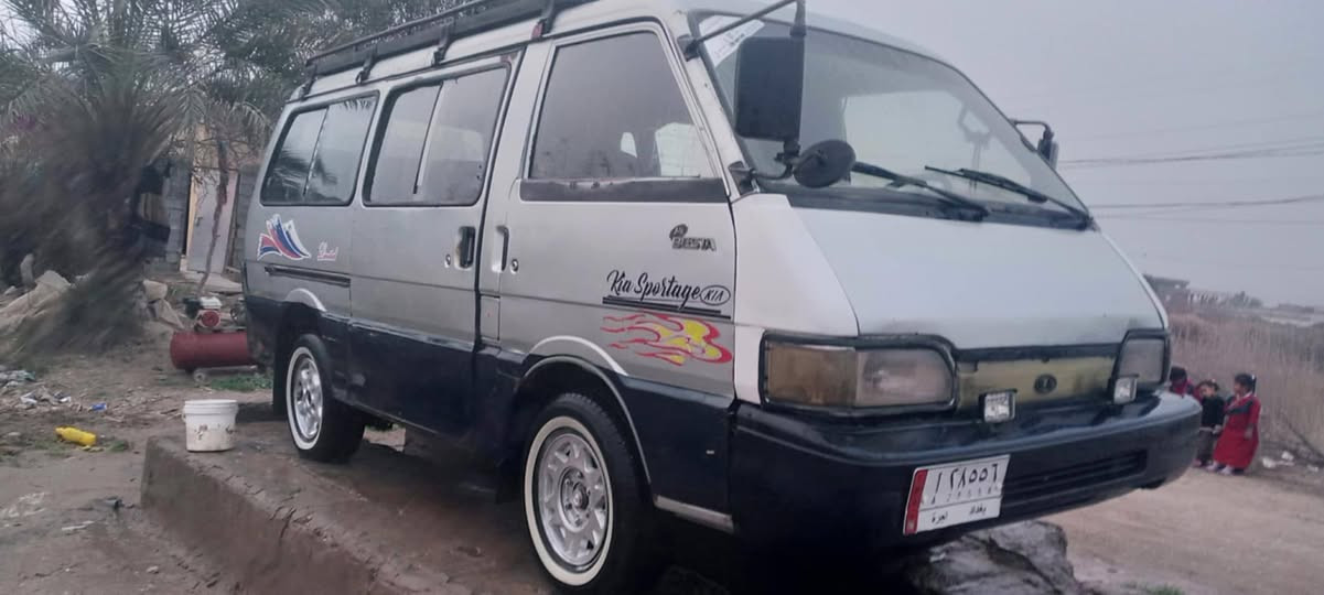 السلام عليكم كية بستة 93 مكفولة كير محرك اكسن شواصي سيارة بلادية تخم تاير سنوية صاقطة ***********
