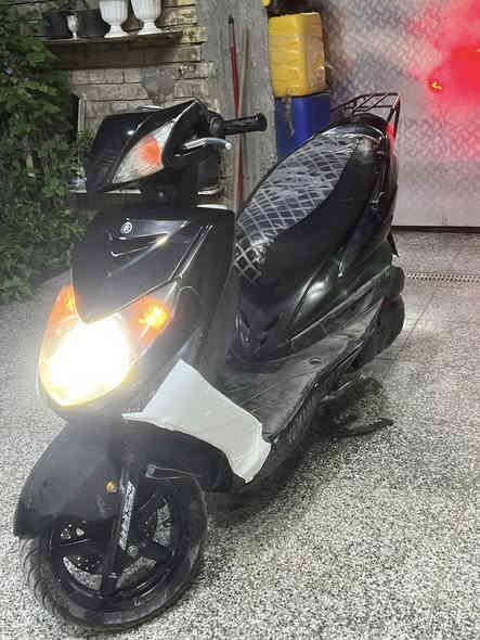 دراجه سكنس فحل نوزل برغي ممفتوح بيها للبيع العنوان بغداد السعر ٦٠٠ وبيها مجال رقم ***********
