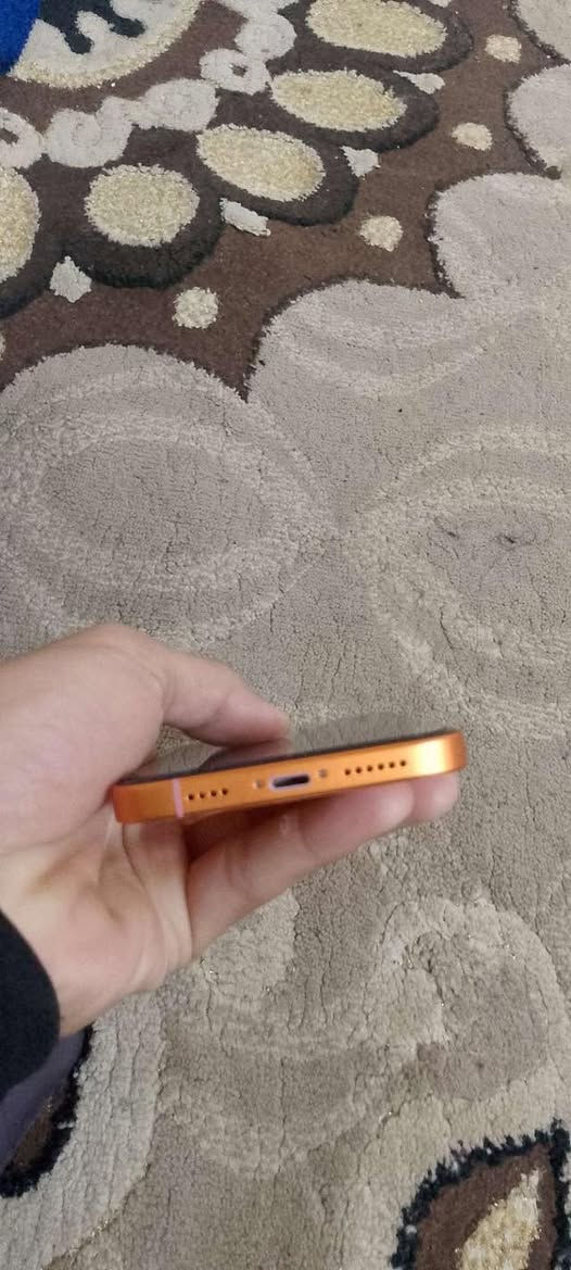 للبيع ايفون اكس ار محور 17 برو ذاكرته 64 كيكه جهاز لوك شخط مابي كاميراته فول شاشه مبدل مال تفصيخ فيس ايدي واكف شرط حاسبه جهاز كل بلادي محور تحوير فول شركه  بطاريه 100بلادي شرط مايصرف شحن سعر 180 وبي مجال خاص او اتصل ***********
