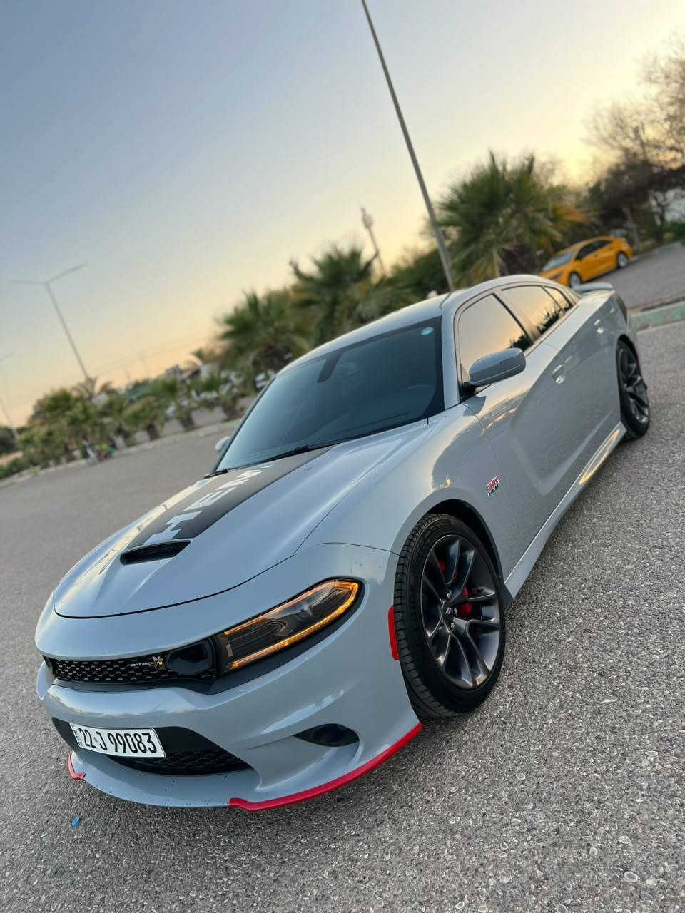 جارجر موديل 2022
لون مميز سموك 
V8 ( 6400)
Scat pack super track pak
(بدون صبغ بدون شخوط بدون تعديل  فقط pdr صغير)
صور امريكا موجود بالمنشور
سيارة جديدة بمعنى الكلمة 
ماشية فقط ٣٤
بيها صوت خرافي بلادي
مواصفات :
شفتات سترين
حساسات خلفية
كشنات  حضن + كهربائي
كشنات تدفئه 
شاشة جبيرة كار بلي
مراية رادار + حساس + هيتر 
نظام صوت Alpine
نظام sport+ Eco
نظام Launch control
نسبة تضليل ٨٠٪؜
فجوج برمبو بلادي
تخم تاير ماركة اليوم شديتلها انتاج ٢٠٢٦
رقم اربيل سنويه جديدة
كير محرك بشرط
مكانه كركوك
السعر ٢٥٤ بيها مجال 

***********
