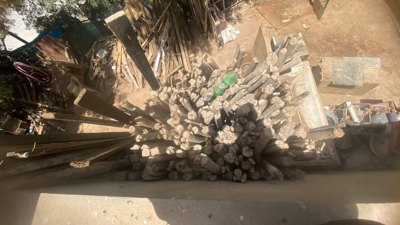 سلام وعليكم قالب خشب داخل كركوك يدك 100 متر هااذ رقمي اليحب يستفسر  يخابر ***********
