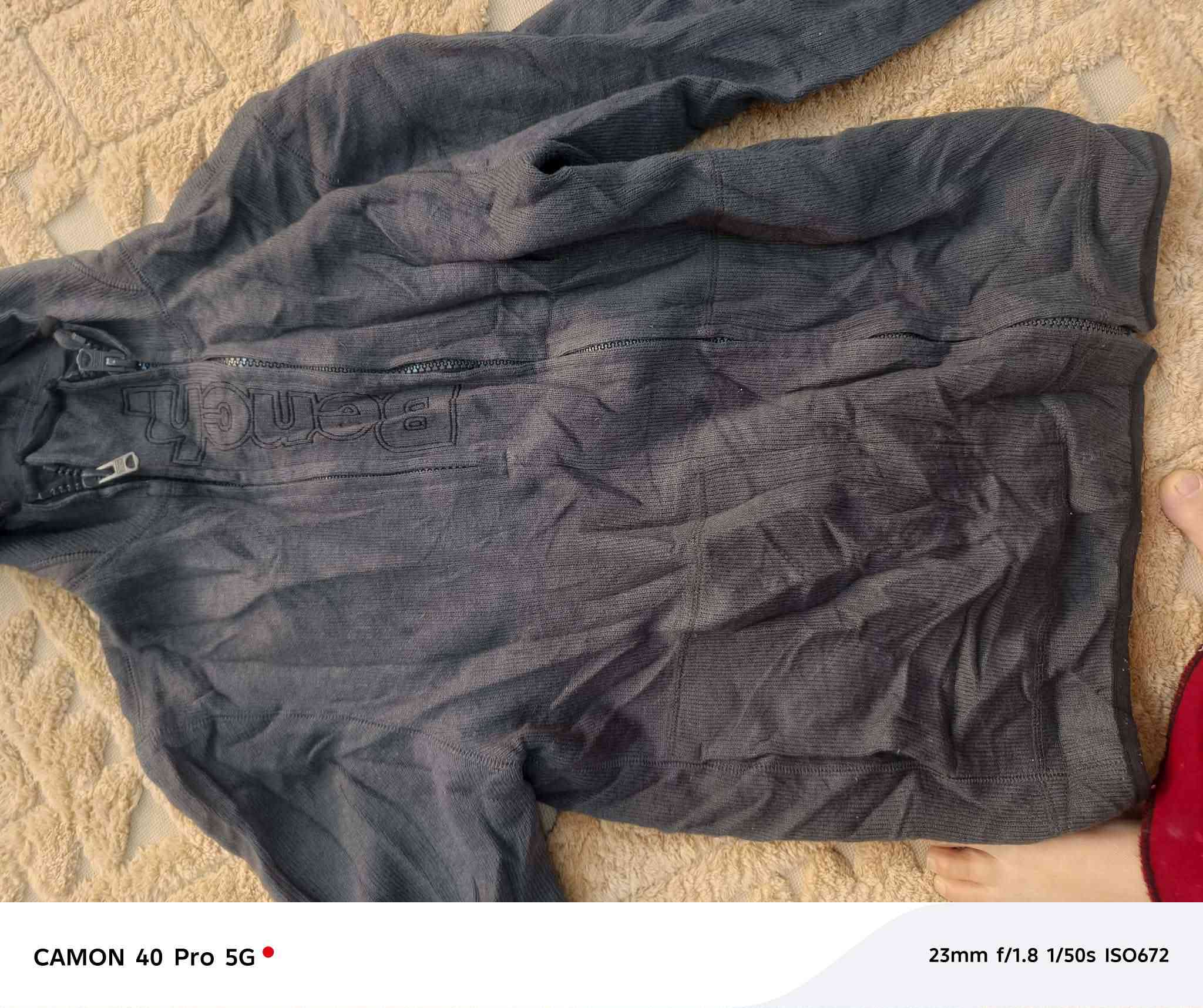 سويترات رجالي قياس من سمول الخاص القطعة الف و500 دينار


**إذا كنت صاحب هذا الإعلان وتريد حذفه لأي سبب، رجاءا أرسل رسالة إلى الدعم الفني**