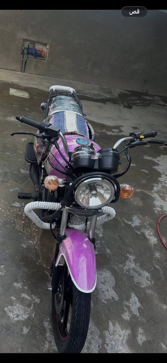 السلام عليكم دايون نفخ بنفسجي  موديل ٢٣ طالعه بل ٢٤  سنويه الرقم مامطلعه بعده باسم ابو المعرض البغدادي  دراجه نضيفه ع ايدي كلشي شغال بيها سعرها 2.800 مليونين وثمنميه    كربلاء امن الداخلي ***********

