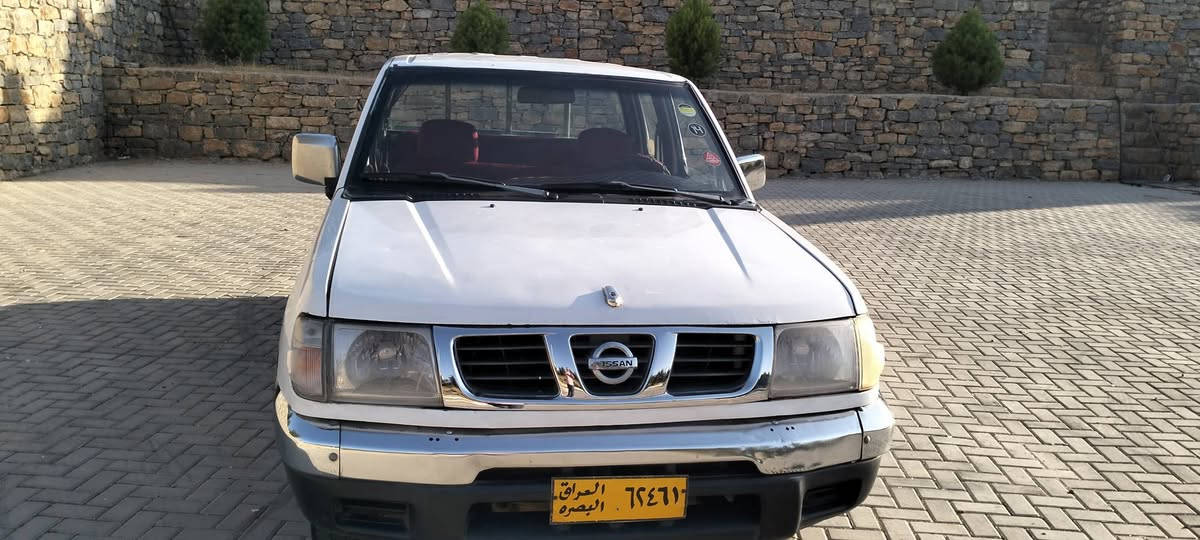 دەبڵ نیسان بڕاوەی دوبەی2000
گێڕو ئەکسل مەکینە  بەشەرت  تەقەوڕەقەی نییە 
جام کارەبایە ئاوێنە کارەبا ناوسور هەیکەلی زۆر جوان ماوەتەوە  
 شوێن هەڵەبجەی شەهید نرخی 48 مەجال
***********
