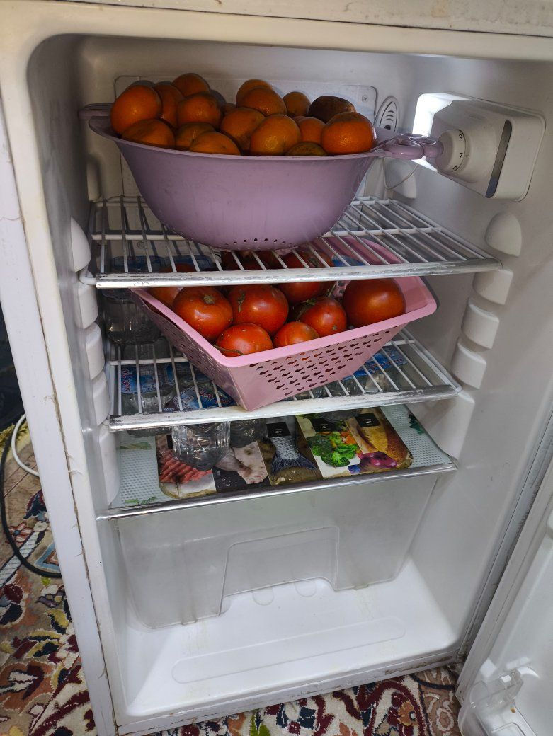 ثلاجة كينوود 8 قدم 
شغالة تجميد فوك وجوة 
للاستفسار عن السعر خاص 

مكاني الحسينيه راشدية


**إذا كنت صاحب هذا الإعلان وتريد حذفه لأي سبب، رجاءا أرسل رسالة إلى الدعم الفني**