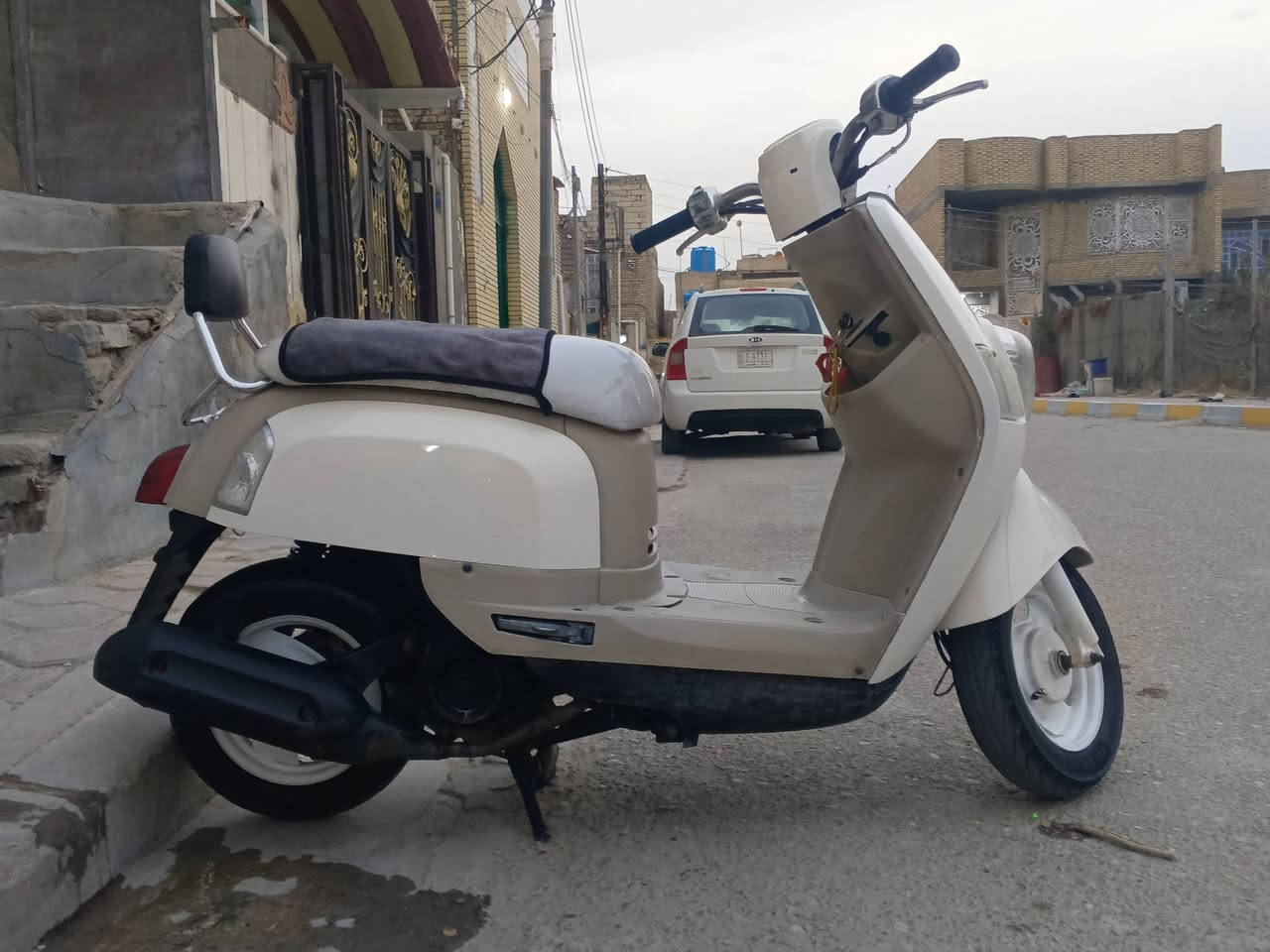 دراجه مامفتوحه بلاديه  مكينه ناعمه سعر خاص 

***********
ناصريه مركز
