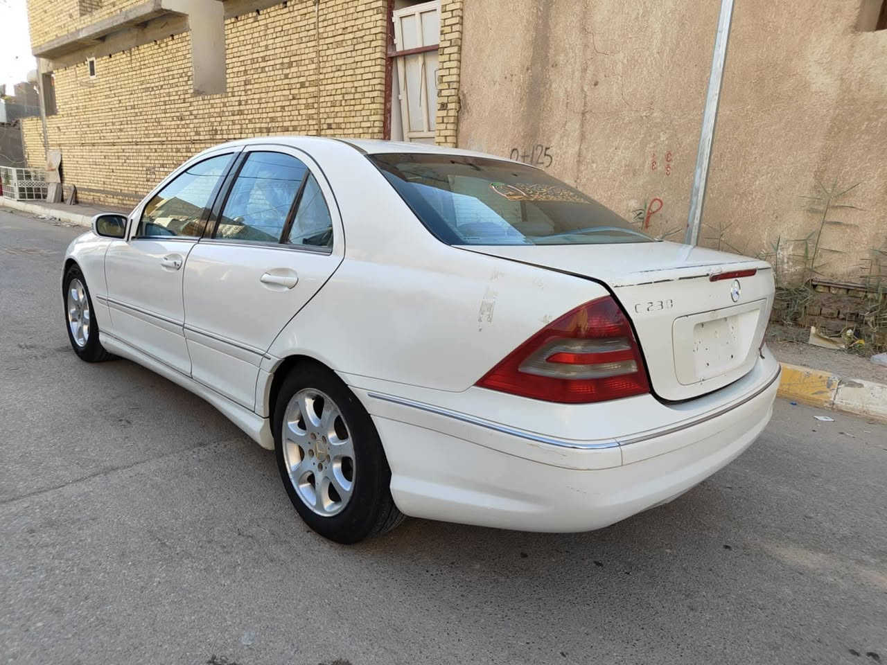 مارسدس موديل 2005 C230 ادوات مكفوله كفاله عامه من الكص والضربه والصبغ محرك محور بطه جديد حداديه وتايرات جدد السياره احله من الصور السعر 38 / *********** /*********** العنوان الناصريه
