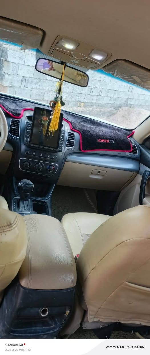 سلام عليكم سورنتو خليجي موديل 2014 مواصفات كامرة حساس خلفي نظام ايكوبيها صبغ البنيد والجاملغات والصندوق بيها ظربه موضحه بلفيديوسعر 143ورقه بيها مجال للاستفسار
***********
***********
