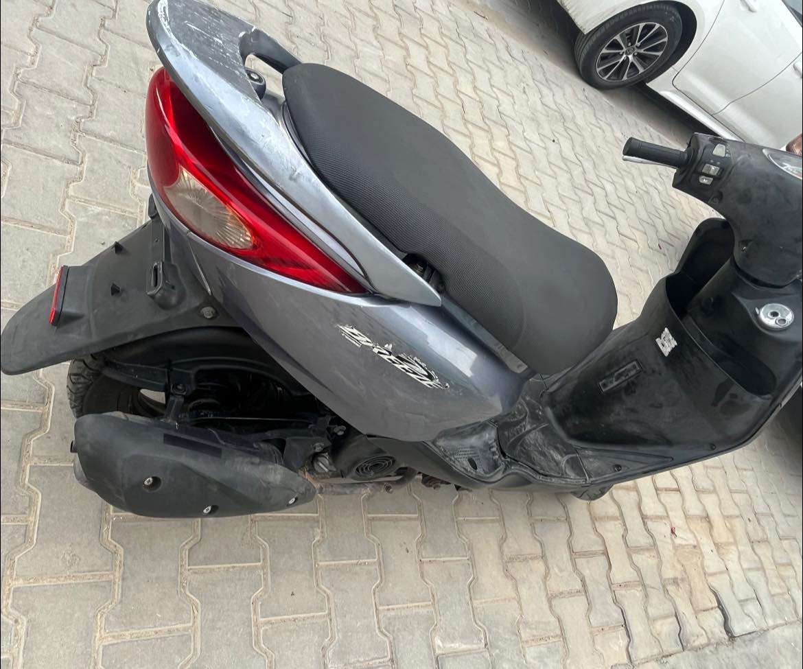 بريز نوزل رمبه صالها شهر من نازله رمبه دراجه نضيفه شلعه ومعدل مكينه برغي ممفتوح تجي تفحص وتشوف 850 وبيها مجال حك جيه ***********
